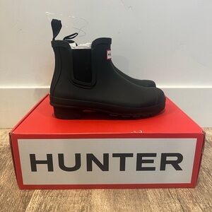NWT Hunter Women’s Original Chelsea Boot Black